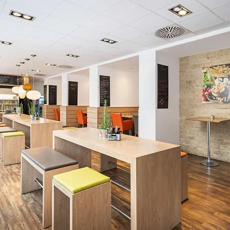 Rilano 24-7 Szálloda München