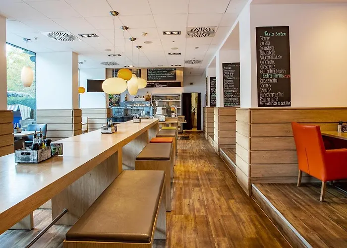 Rilano 24-7 מלון