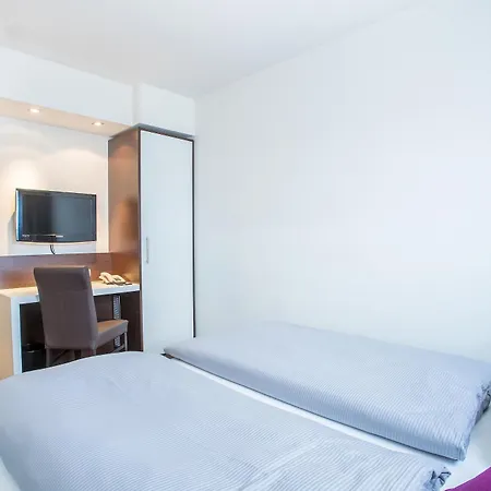 Rilano 24/7 Hotel Muenchen Munich