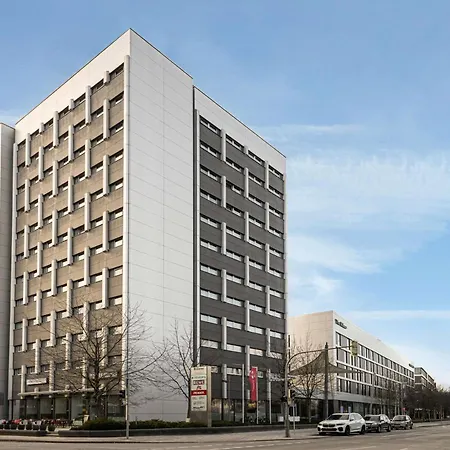 Rilano 24/7 Hotel Muenchen 3*