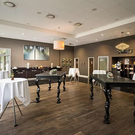 Rilano 24/7 Hotel Muenchen 3*