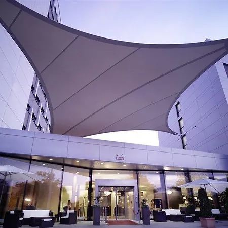 Rilano 24/7 Hotel Muenchen 3* Munich